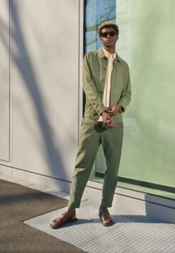 Pier One Unisex - Sandalen - Cognac -Mode Herenkleding Winkel 066833d3c460455297c99665a1fc1ebf