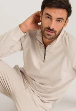 HANRO Natural Living - Sweater - Pumice 11 HANRO Natural Living - Sweater - Pumice -Mode Herenkleding Winkel 0e64e137434b4d3cb07a5c0bc731e089