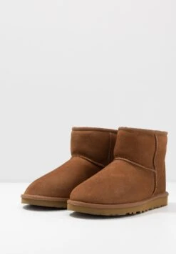 Ugg Classic Mini - Korte Laarzen - Chestnut -Mode Herenkleding Winkel 151990fe780645c5a063fcd647f3773d