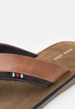 Pier One Leather - Teensandalen - Cognac 13 Pier One Leather - Teensandalen - Cognac -Mode Herenkleding Winkel 1f87f71132da493d87a878e247d137ba