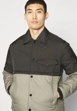 Emporio Armani Jacket - Gewatteerde Jas - Multi-Coloured 18 Emporio Armani Jacket - Gewatteerde Jas - Multi-Coloured -Mode Herenkleding Winkel 229efe8ac4cd403793808c5eb69e731e