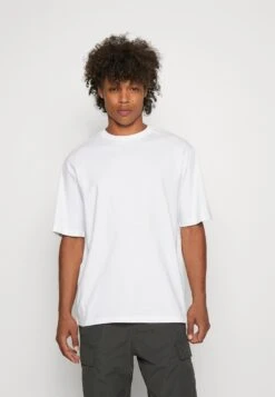 YOURTURN 3Pack Unisex - T-Shirt Basic - White/Dark Grey /Dark Brown 11 YOURTURN 3Pack Unisex - T-Shirt Basic - White/Dark Grey /Dark Brown -Mode Herenkleding Winkel 31b66253f15a4365a17eab3e217489b8