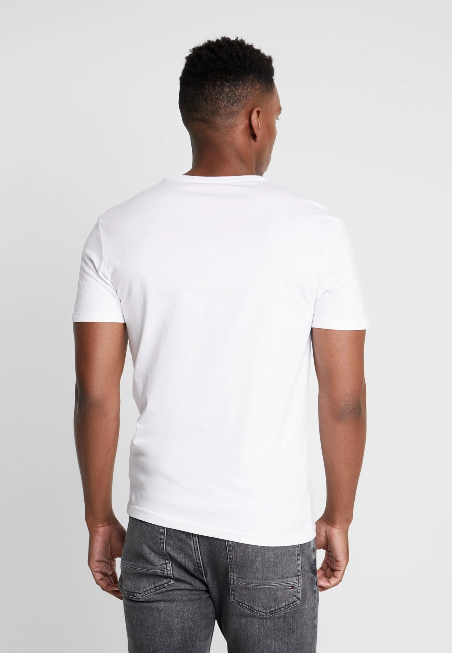 Pier One 3 Pack - T-Shirt Basic - White 6 Pier One 3 Pack - T-Shirt Basic - White - Afbeelding 4