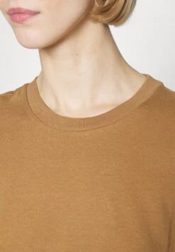 YOURTURN 3Pack Unisex - T-Shirt Basic - Light Green/Lilac/Light Brown 17 YOURTURN 3Pack Unisex - T-Shirt Basic - Light Green/Lilac/Light Brown -Mode Herenkleding Winkel 40fdec93f38449bca3fbc7dccb0b8c2b