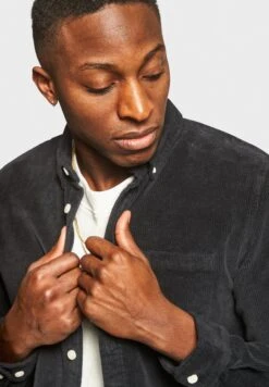 Redefined Rebel Sean - Overhemd - Dark Grey 9 Redefined Rebel Sean - Overhemd - Dark Grey -Mode Herenkleding Winkel 423cdcdacba14635a333f7ab64813904