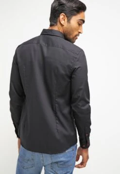 Pier One Overhemd - Black/Red -Mode Herenkleding Winkel 541db60587bd47b6bcb022561be12193