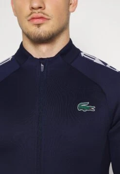 Lacoste Sport Tennis Jacket - Trainingsvest - Navy Blue -Mode Herenkleding Winkel 5a3b9f564b1546c4807ed04ba6d24af9