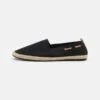 Pier One Espadrilles - Black 2 Pier One Espadrilles - Black -Mode Herenkleding Winkel 5b78fe1caa324994be59183291dce702