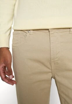 Pier One Slim Fit Jeans - Beige -Mode Herenkleding Winkel 5c0c3fb9ba344384b5ed37a30e251c8c