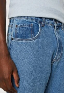 Redefined Rebel Kyoto - Relaxed Fit Jeans - Mid Blue -Mode Herenkleding Winkel 6abd84cfe714478d8aa598dc7e8c7583