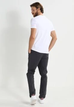 Pier One 2 Pack - T-Shirt Basic - White 10 Pier One 2 Pack - T-Shirt Basic - White -Mode Herenkleding Winkel 713a3334180c436b91794219a10b6498