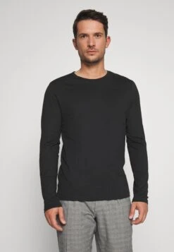 Pier One 2 Pack - Longsleeve - White/Black -Mode Herenkleding Winkel 77d1f130bf974783921531825fa29315