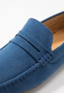 Pier One Unisex - Mocassins - Royal Blue 13 Pier One Unisex - Mocassins - Royal Blue -Mode Herenkleding Winkel 7cc7c2b15c404724be73af1bd6ac03d3