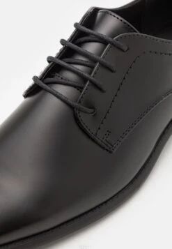 Pier One Unisex - Veterschoenen - Black 13 Pier One Unisex - Veterschoenen - Black -Mode Herenkleding Winkel 8a9bd481c8e64cf6b9102aadda594c13