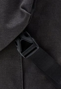 Pier One Schoudertas - Black 10 Pier One Schoudertas - Black -Mode Herenkleding Winkel 9006a85b995d4bd8997c23dfa685e91f