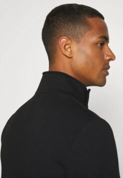 Only & Sons Onsoscar King Coat- Mantel - Black 13 Only & Sons Onsoscar King Coat- Mantel - Black -Mode Herenkleding Winkel 98dc9c2b04cf4776af0a91d6319af48b