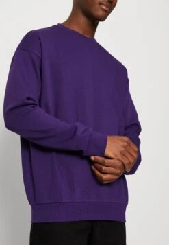 YOURTURN Unisex - Sweater - Purple -Mode Herenkleding Winkel a15f5e2097c34c5cbf5a04860b377c81