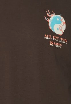 YOURTURN Graphic Tee Unisex - T-Shirt Print - Brown 7 YOURTURN Graphic Tee Unisex - T-Shirt Print - Brown -Mode Herenkleding Winkel a6e1520e73fa4cedbfa3d5818191b334