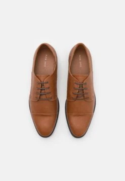 Pier One Veterschoenen - Cognac 11 Pier One Veterschoenen - Cognac -Mode Herenkleding Winkel ac1b1c0a9c86494f9aea98c9d389b58f