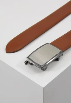 Bugatti Belts - Riem - Cognac 9 Bugatti Belts - Riem - Cognac -Mode Herenkleding Winkel bda9497a8d3243a8b2afed080ecfa602