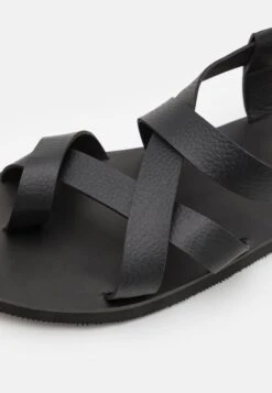 Pier One Teensandalen - Black -Mode Herenkleding Winkel bfc9cb202a1044a7af0b0ffa2591ad7d
