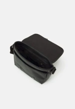 Pier One Unisex - Schoudertas -Black -Mode Herenkleding Winkel c8b3267bb4784f2bbcd3cf675ef176e0