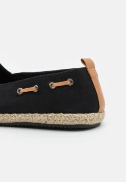 Pier One Espadrilles - Black 13 Pier One Espadrilles - Black -Mode Herenkleding Winkel d4b998ebadfd449796ca9dc4a9470a53