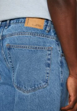 Redefined Rebel Kyoto - Relaxed Fit Jeans - Mid Blue -Mode Herenkleding Winkel d8c27708d049422fb35c3346a63fcb78