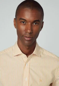 Hackett London Essential Bengal Stripe - Overhemd - White Yelow 11 Hackett London Essential Bengal Stripe - Overhemd - White Yelow -Mode Herenkleding Winkel ed14b279dd1a4297998e02372b2e4135