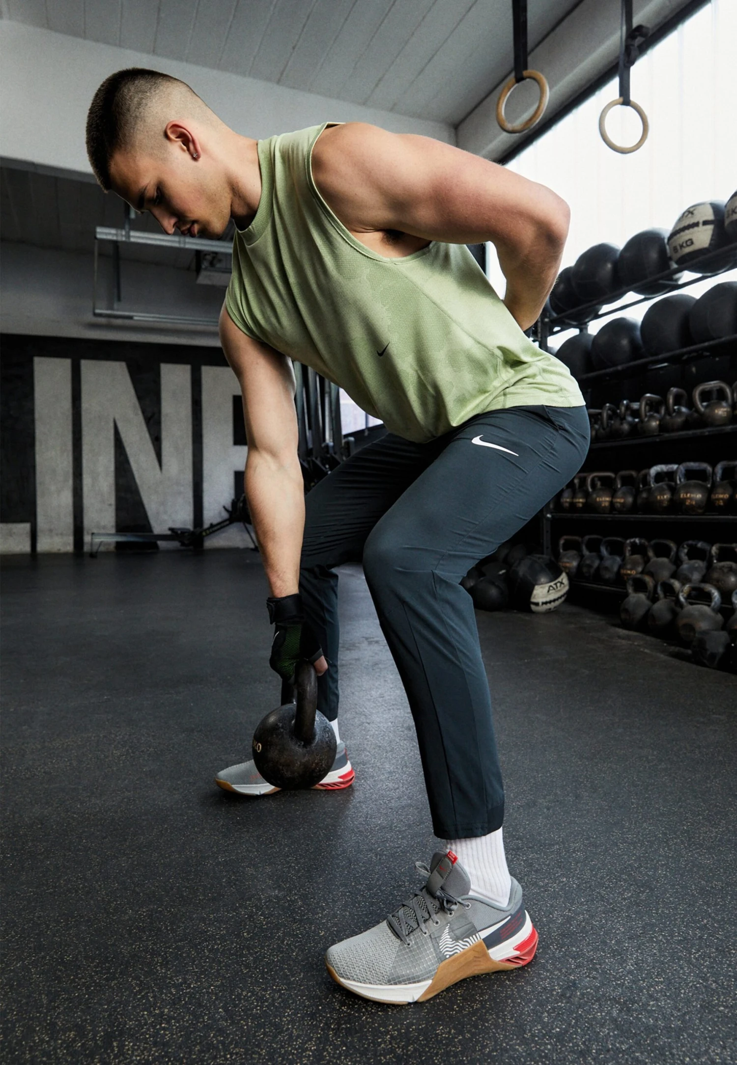 Nike Performance Metcon 8 Unisex - Trainingsschoen - Flat Pewter/Phantom/Med Brown/Light Crimson/Adobe/Cobblestone 5 Nike Performance Metcon 8 Unisex - Trainingsschoen - Flat Pewter/Phantom/Med Brown/Light Crimson/Adobe/Cobblestone - Afbeelding 3