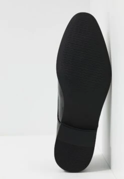 Pier One Veterschoenen - Black 12 Pier One Veterschoenen - Black -Mode Herenkleding Winkel fa59c2dde3974d75814cbd3aeb722244